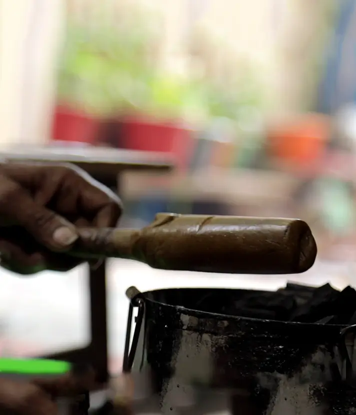 Lac Bangle Making